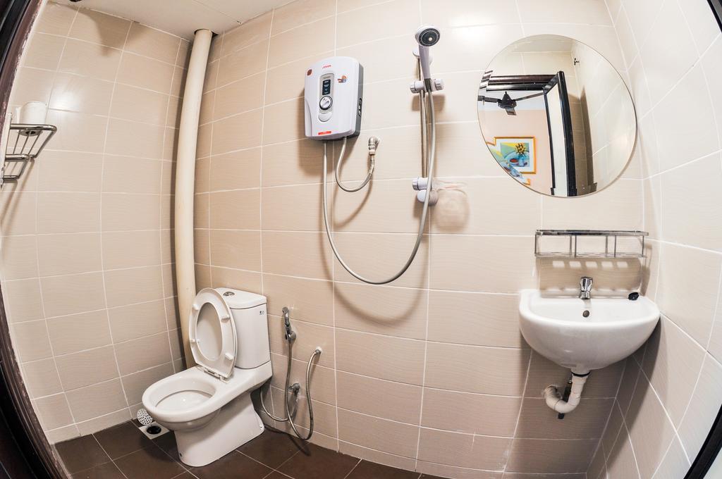 Malacca Chin Hua Holiday Home 5 מראה חיצוני תמונה